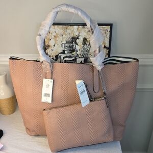 Splendid Pink Quilted Tote with Matching Pouch